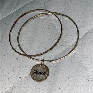 A beautiful bracelet set